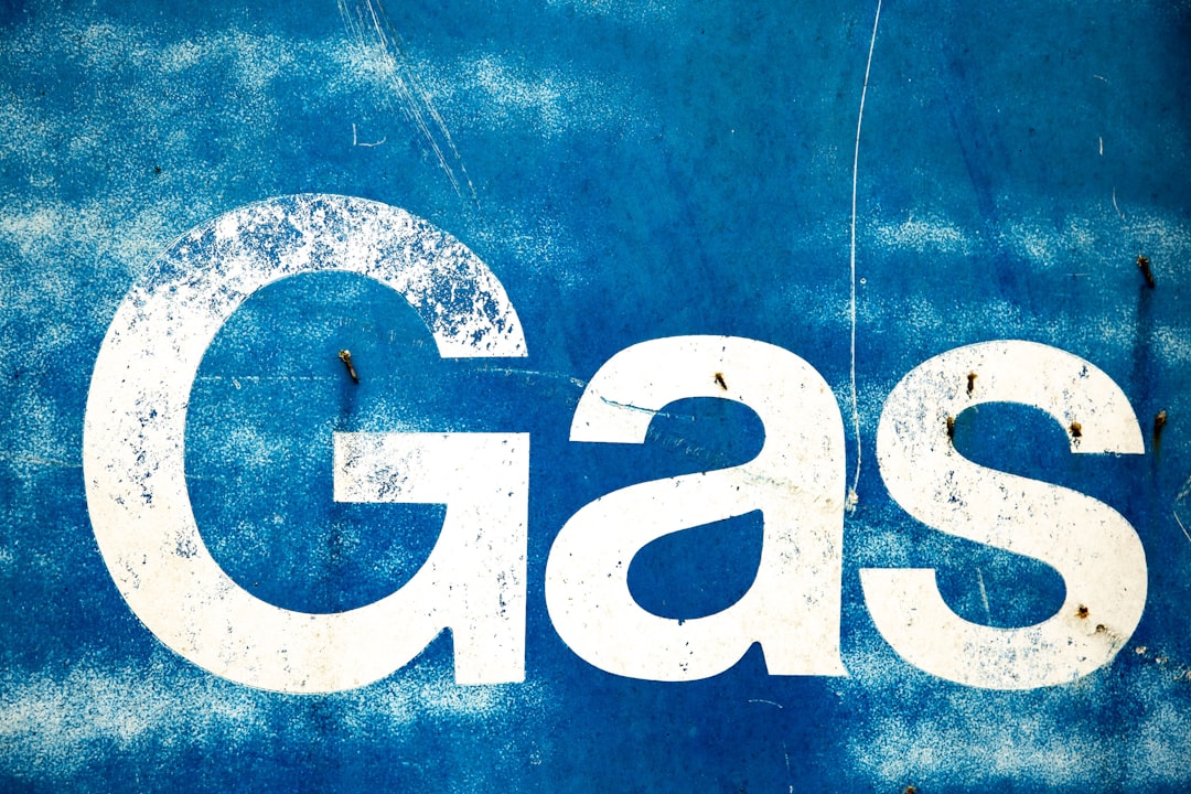 How to Compare Gas and Electricity Tariffs Properly